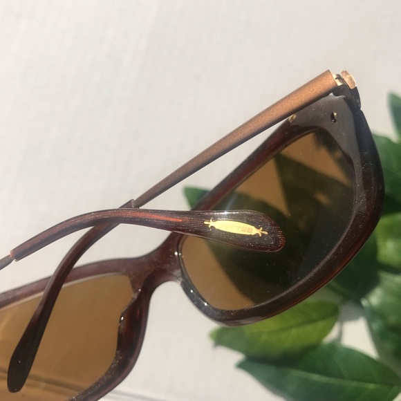 Oliver Peoples Caressa Sunglasses Made In Italy main image 5